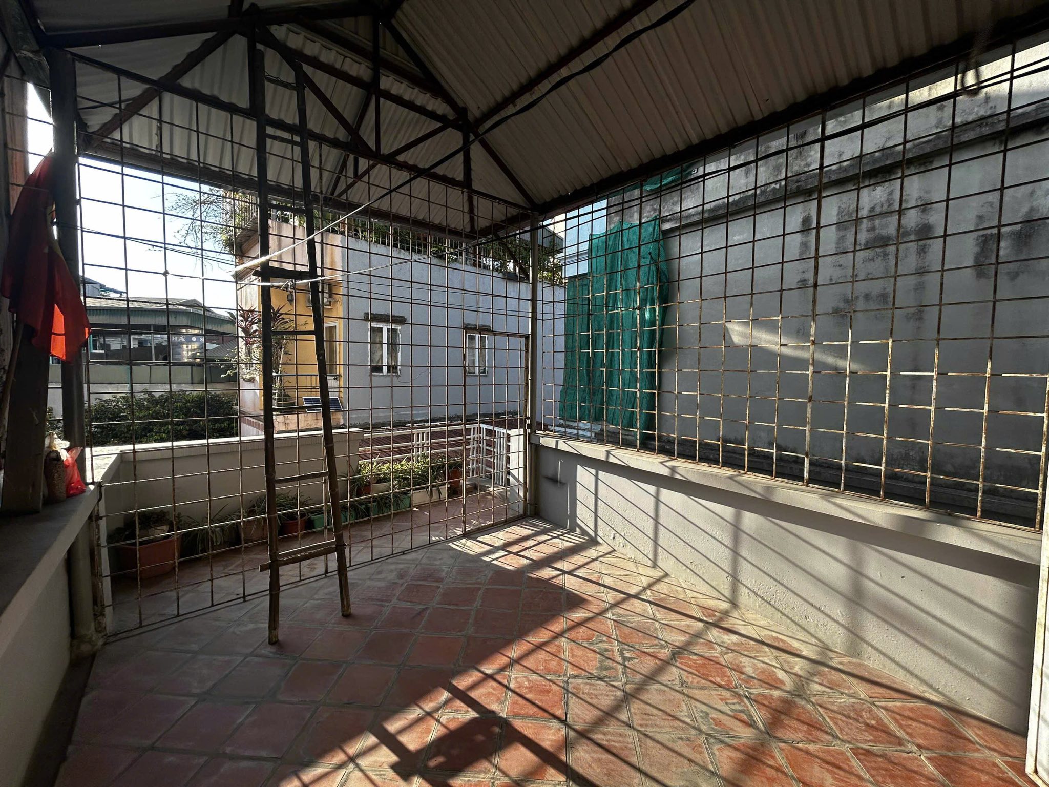 Cho thuê nhà ngõ 109 Nguyễn Trãi, 4 tầng x 40m2, 3 WC, 12.5 triệu - Ảnh 4